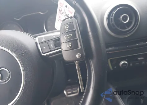 2015 Audi S3 2.0T Premium Plus из США, поврежденный, VIN WAUBFGFF0F1079746